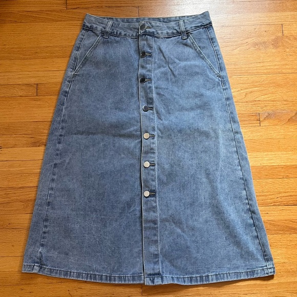 New Denim MIDI Skirt - Picture 1 of 4